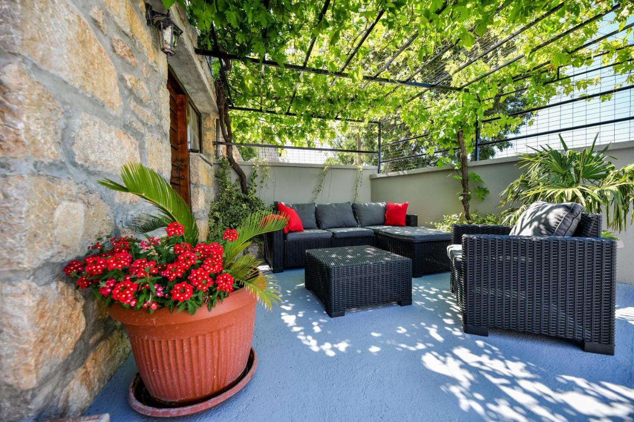 Holiday Home Skevini Dvori 스타리그라드 파클레니차 외부 사진